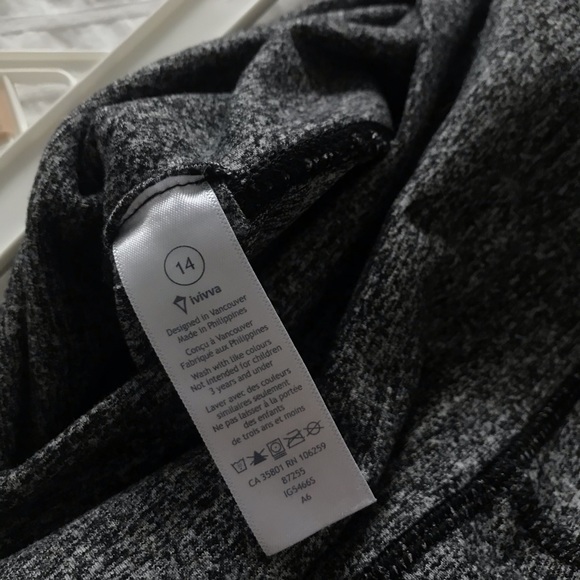 Ivivva leggings - Picture 3 of 3